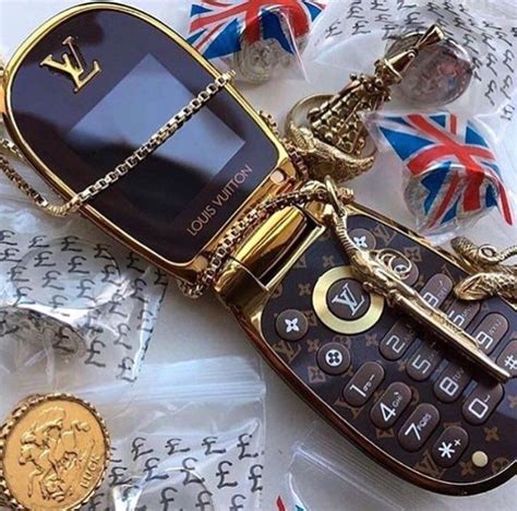 louis vuitton mobile phone china|louis vuitton in chinese.